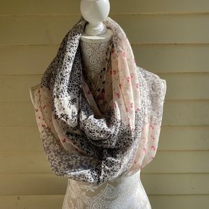 TICKLED PINK romantic floral infinity scarf